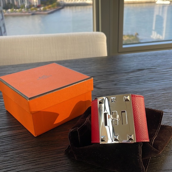 HERMÈS Kelly Dog Extreme - Red leather with Palladium hardware - Size Small - Picture 8 of 8